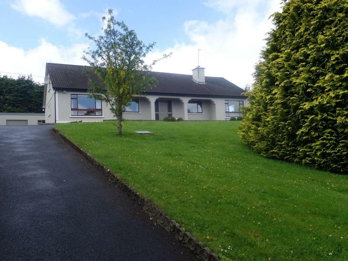 Villa The Rocks Westport Exterior foto